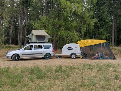 Erweiterungsmöglichkeit Heckzelt für den Kleox Shelter. Einer für Alles.
