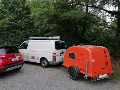 Kleox Micro Camper in rot durchgefärbt