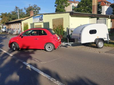 Der Mini-Campinganhänger für Fiat 500