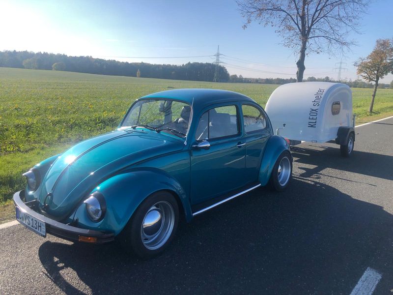 Kleox Mini Campinganhänger mit VW Käfer