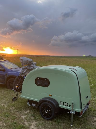 Kleox Mini Campinganhänger schilfgrün