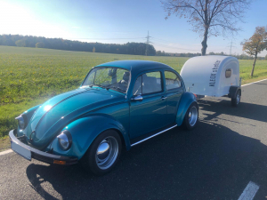 Kleox Mini Campinganhänger mit VW Käfer
